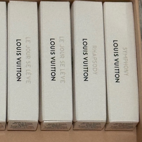 Louis Vuitton Orange Box Travel Perfume Gift Set - Picture 5 of 5